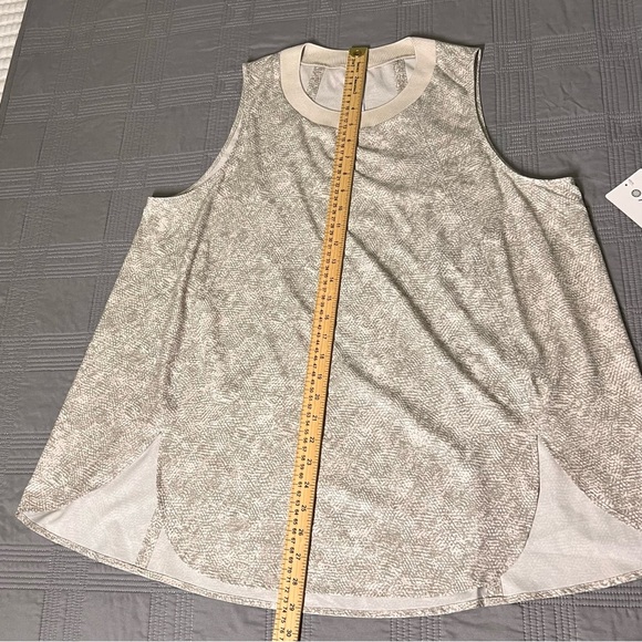 ATHLETA Zephyr Shirt Womens 1X Python Tank Top Lightweight NEW Basic Casual - Picture 11 of 12